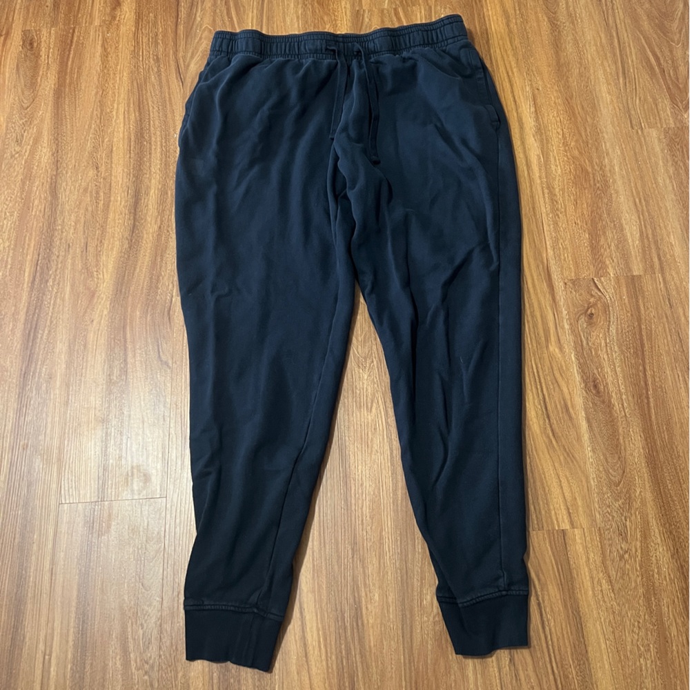 Under Armor Men's Black Jogger Pants